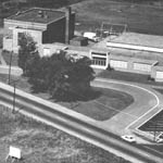 Warren Harding School, Gates