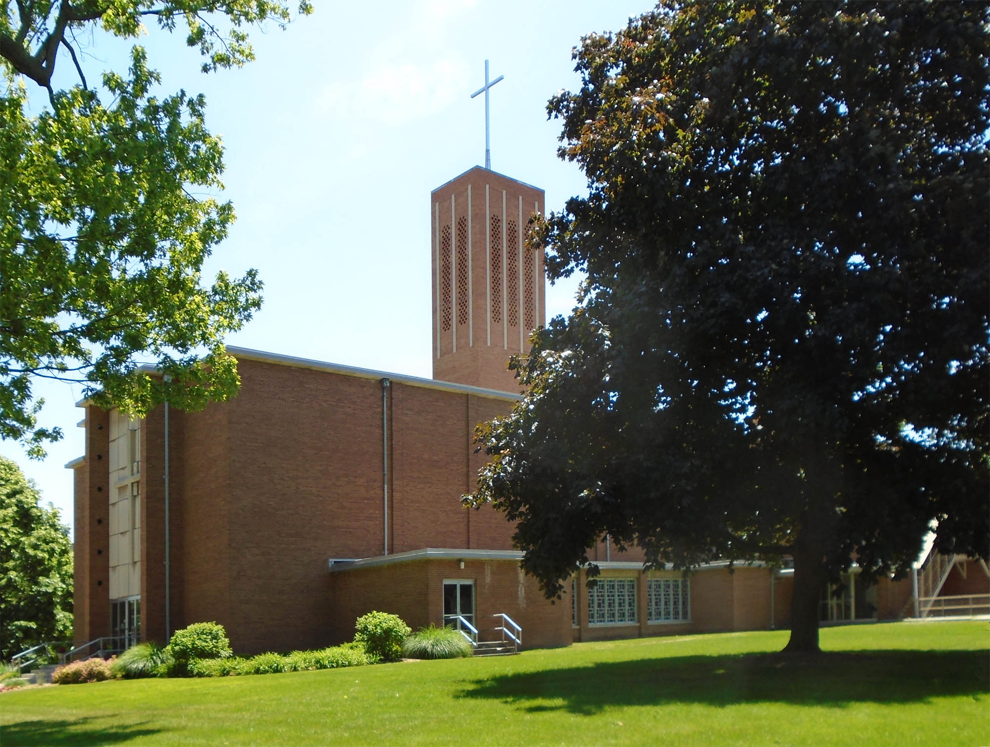 Lutheran Church of the Incarnate Word, Rochester